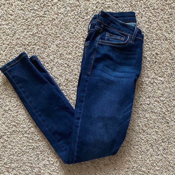 Arizona Jean Company Denim - Arizona Jean Company Dark Blue Women's Mid Rise Skinny Jeans (NWOT)